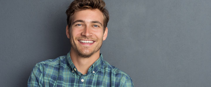 Professional Teeth Whitening Without the Wait: VivaStyle's 15-Minute Solution for Busy Families